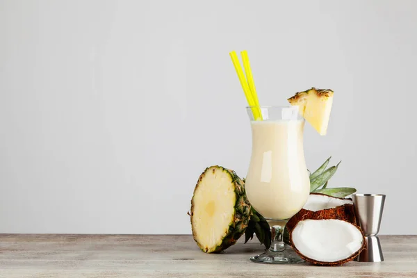 Cocktail Pina Colada — Photo