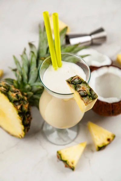 Pina colada kokteyli Telifsiz Stok Fotoğraflar