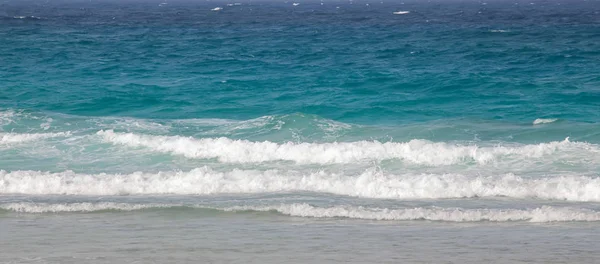 Ocean Fale Plaży — Zdjęcie stockowe