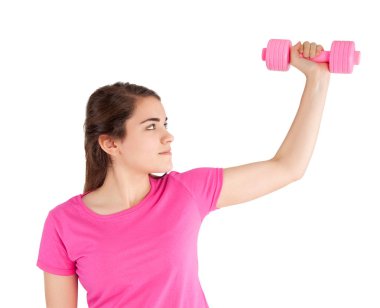 Güzel genç kadın dumbbell ile