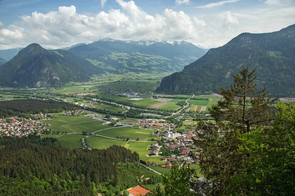 Typische Tiroler Landschaft Mai Österreich — Stockfoto