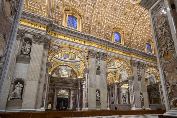 Vaticano Roma Italia Gennaio 2020 Interno Della Cattedrale San Pietro — Foto Stock
