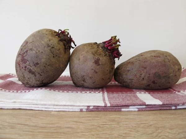 Pancar bulaşık bezi tablo üzerinde