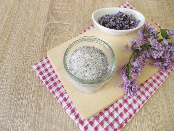 Açúcar Com Flores Lilás — Fotografia de Stock