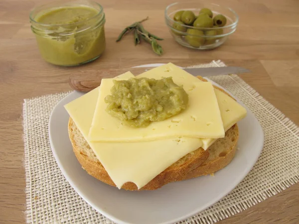 Bread Cheese Green Olive Jam — Stock Photo, Image