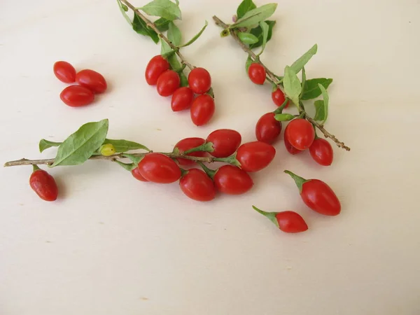 Freshly Harvested Goji Berries Wolfberry Wooden Board — Stock Photo, Image