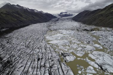 Heinabergs jokull ve lagoon