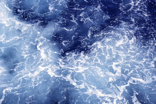 Oceano espumante — Fotografia de Stock