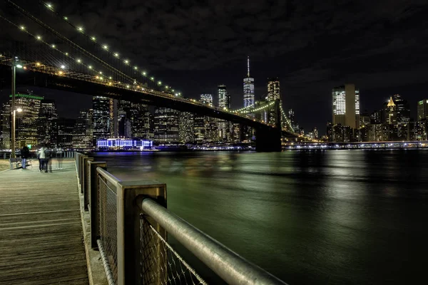 Manhattan i Brooklyn Bridge Park — Zdjęcie stockowe