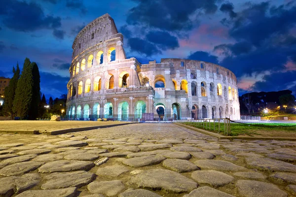 Colosseum Rome Schemering Italië — Stockfoto