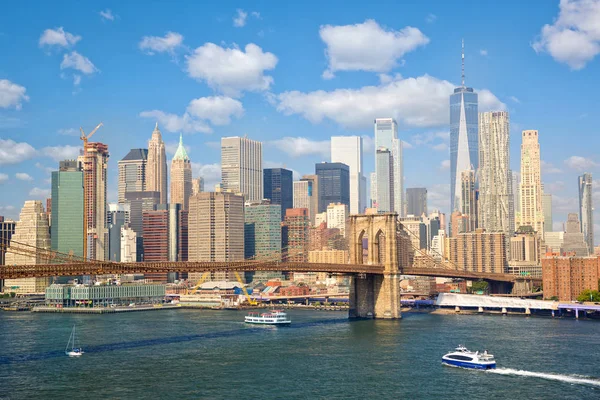Небоскрёбы Нью Йорка Бруклинский Мост Сша — стоковое фото