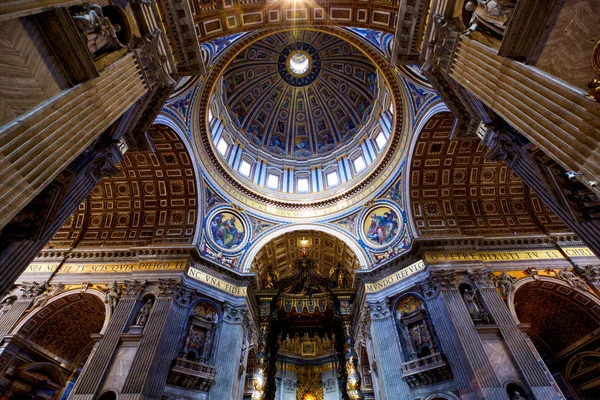 Dentro Basílica São Pedro Interiores Detalhes Arquitetônicos Roma Itália — Fotografia de Stock