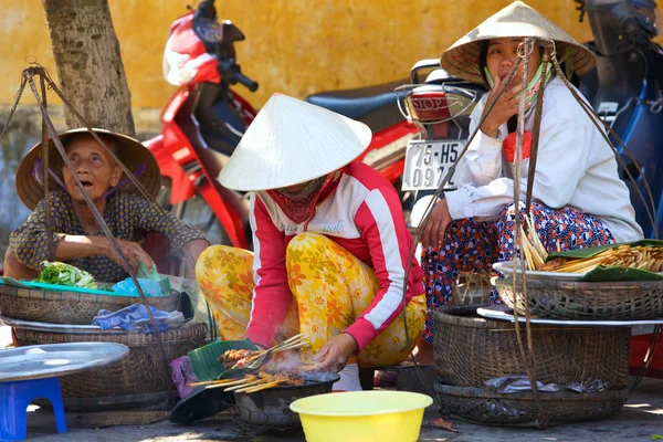 Vendedores ambulantes vietnamitas —  Fotos de Stock