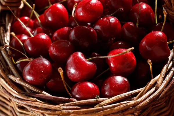 Ripe Cherry Wicker Basket Close — Stock Photo, Image