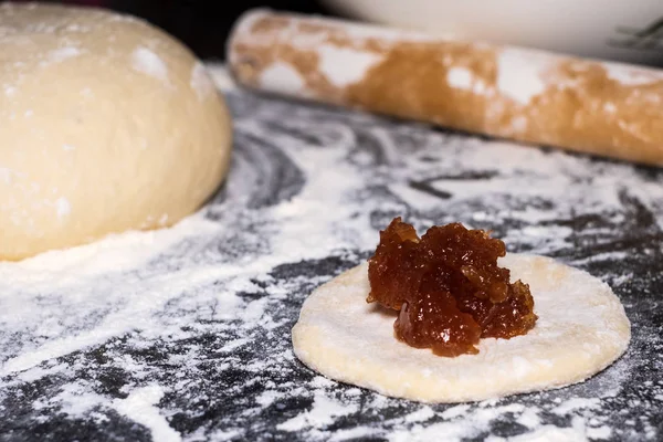 Dough on the table — Stock Photo, Image