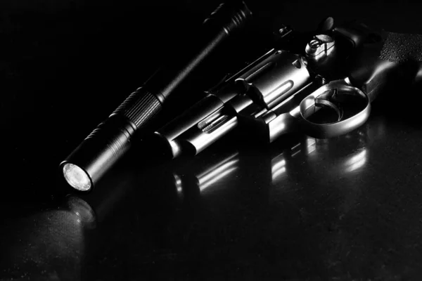 Revolver Flashlight Black Background — Stock Photo, Image