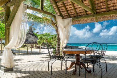 Mauritius salonda tropikal plaj