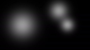 Hafif Maskeli Üç Çember Kütleleri Yörüngede Hareket Ediyor