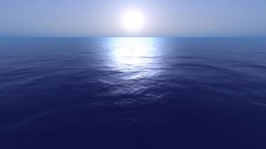 Pürüzsüz, sakin, açık okyanus yüzeyinden yansıyan güneş köpüğü.