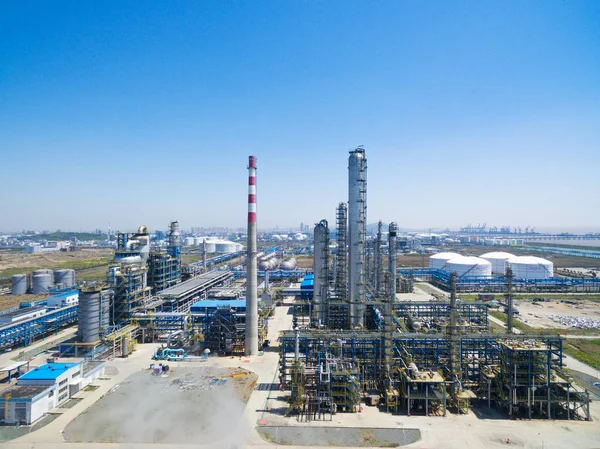 Luftaufnahme Der Und Gasindustrie Ölraffinerieanlagen Bilden Industrie — Stockfoto
