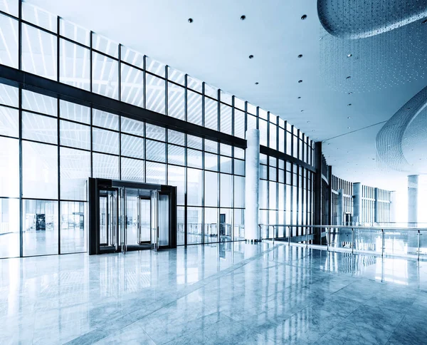 Moderno Business Hall Interno Con Parete Vetro — Foto Stock