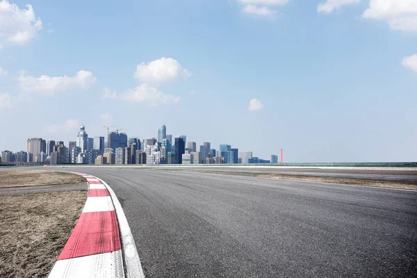 Paysage Urbain Ville Moderne Route Asphaltée Vide — Photo