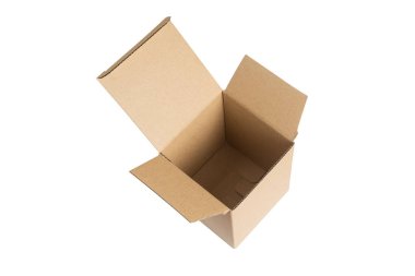  Beyaz arka plan üzerinde çeşitli karton kutu