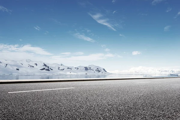 Empty Asphalt Road Snow Mountains — Stock Photo, Image