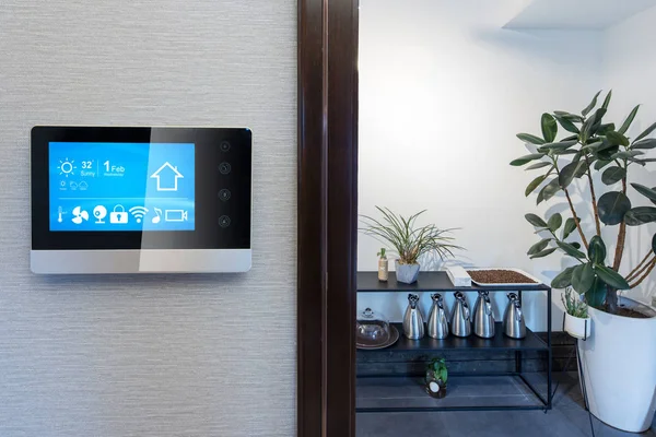 smart home app in control panel