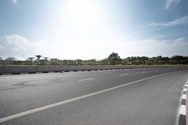 boş asfalt yol ile peyzaj