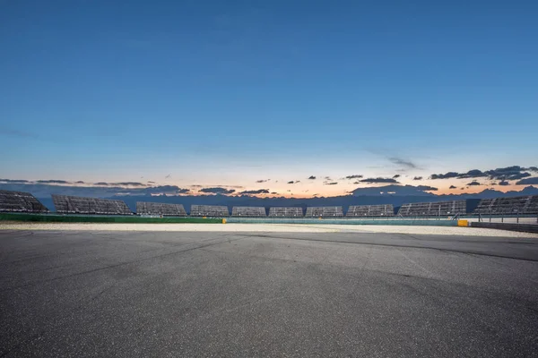 Empty Asphalt Road Sunrsise — Stock Photo, Image