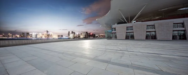 Empty Ground Modern City Skyline — Stock Photo, Image