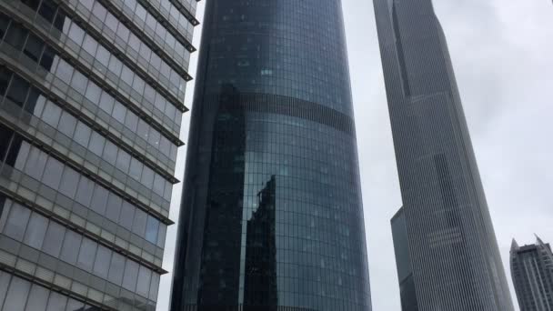 Stín Mraků Moderních Budovách Shanghai Pchutungské Cbd — Stock video