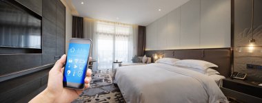 Akıllı ev otel yatak odasında
