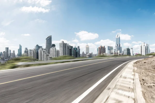 Empty Asphalt Highway Modern City — Stock Photo, Image