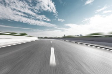 kırsal taraftan bulanık hareket otobanı