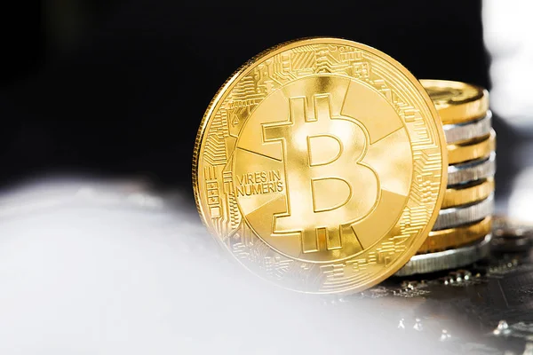 Bitcoin Criptomoneda Digital Bit Coin Btc Moneda Tecnología Negocios Internet — Foto de Stock