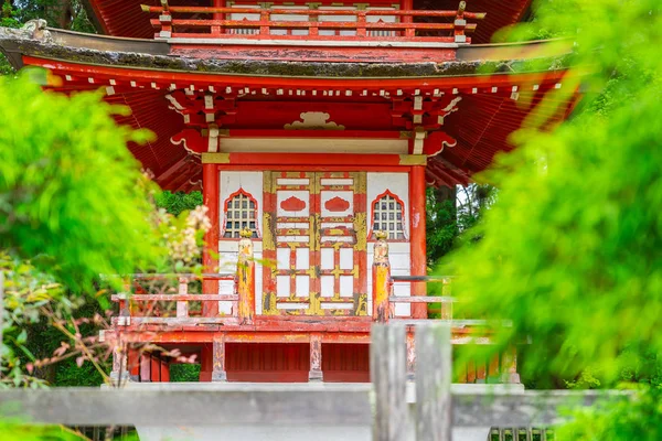 Close up of Pagoda in Japanese Tea Garden at Golden Gate Park, San Francisco. — Stockfoto