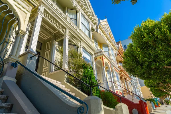 Primo piano delle case vittoriane a San Francisco — Foto Stock