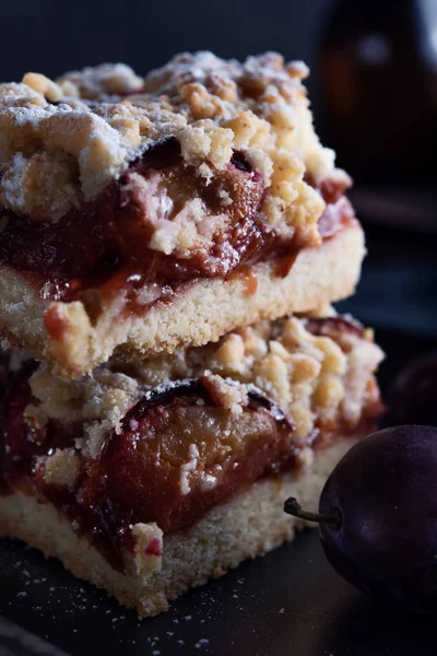 Delicious Plum Crumble Cake — Stock Photo, Image