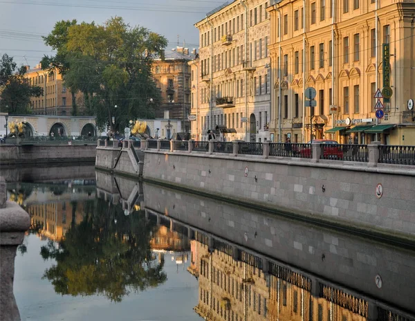 Morgon Vid Gribojedov Kanalen Petersburg Ryssland — Stockfoto