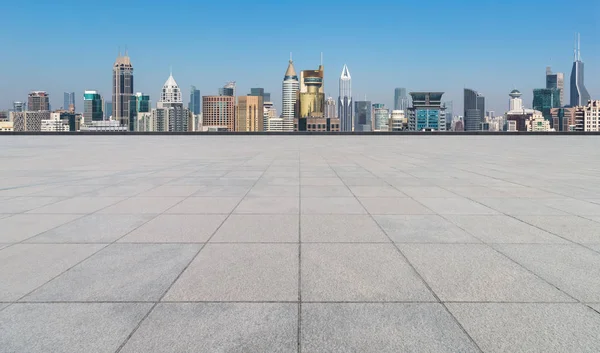 Lege Vierkante Betonvloer Met Shanghai Skyline — Stockfoto