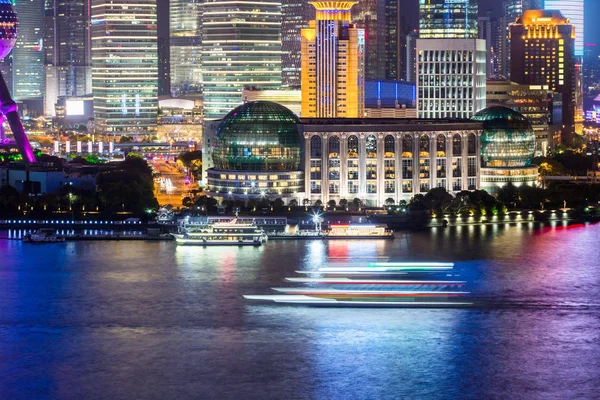 黄浦江夜景 迷人的上海城市风貌 — 图库照片