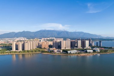 Jiujiang cityscape dağlar-su, jiangxi Eyaleti, Çin