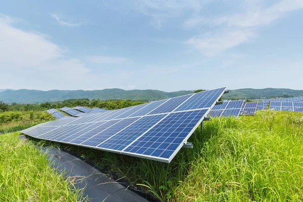Painéis Solares Encosta Energia Renovável Close — Fotografia de Stock