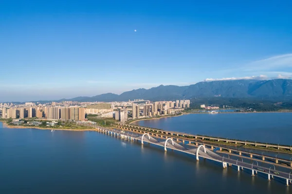 Paisaje Ciudad Jiujiang Vista Aérea Hermosa Ciudad Las Montañas Agua — Foto de Stock