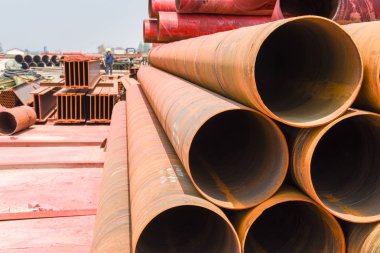 Silindirik çelik boru Köprüsü inşaat sitesinde