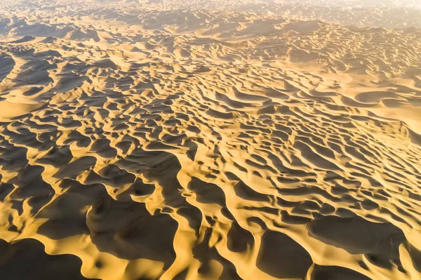 Воздушный Вид Пустыни Закате Высокий Угол Видом Песчаные Дюны — стоковое фото