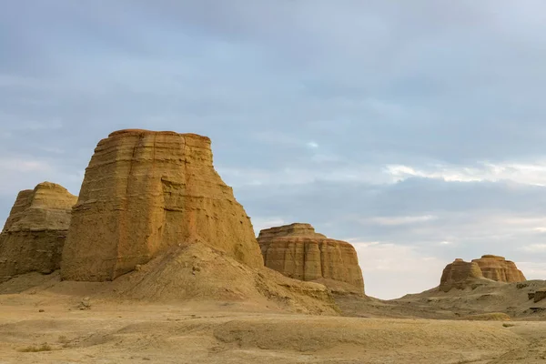 Xinjiang Pueblo Fantasma Atardecer Erosión Del Viento Formas Terrestres Primer — Foto de Stock