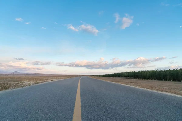 Long Road Open Country Dusk Xinjiang Natural Landscape — Stock Photo, Image